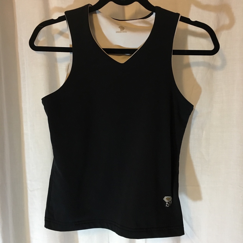 Mountain Hardwear Women’s Lined Black Athletic Top